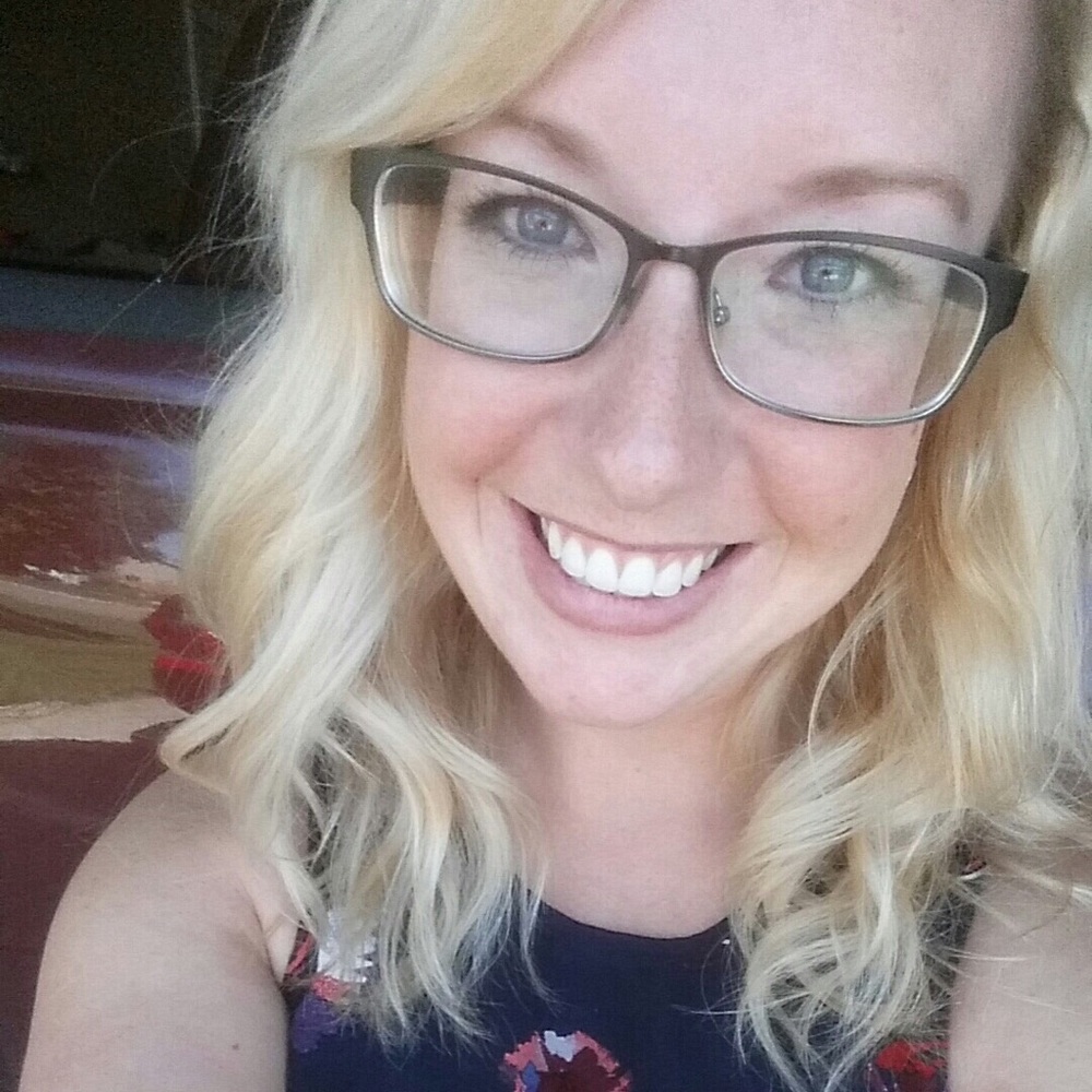 Meet your Posher, Crystal